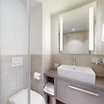Nonanteneuf - Contactless Check-in Βεβέ