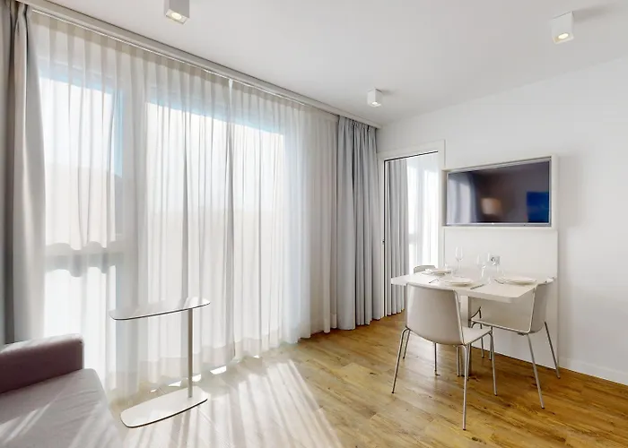 Nonanteneuf - Contactless Check-in