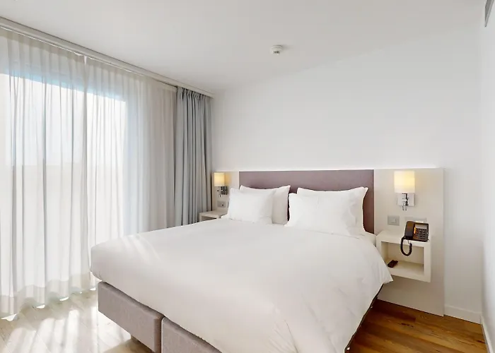 Nonanteneuf - Contactless Check-in *